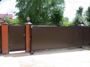 Дистанционное управление с откатными воротами - пример 8 фото в Малаховке